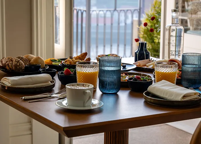 Maison Bleue By Foz Hotel 4*