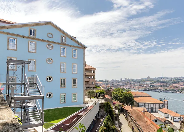 Maison Bleue By Foz Hotel 4*