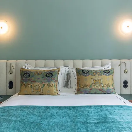 Maison Bleue By Foz Hotel 4*