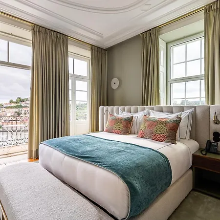 Hotel Maison Bleue By Foz 4*